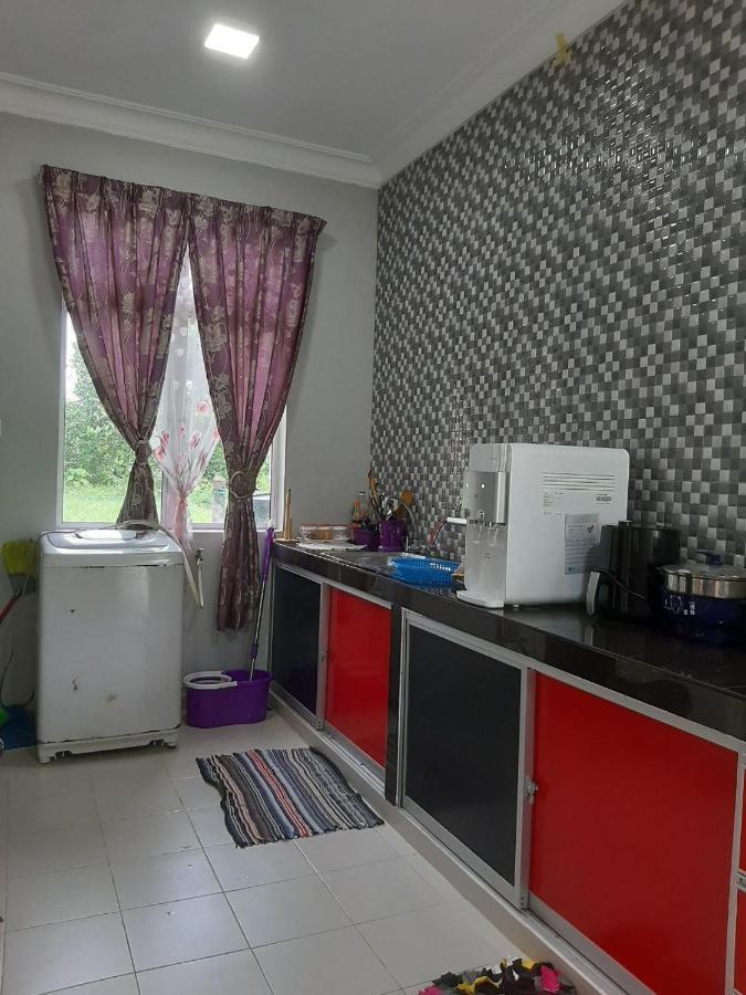 Nor Su Homestay Alor Gajah Exterior photo